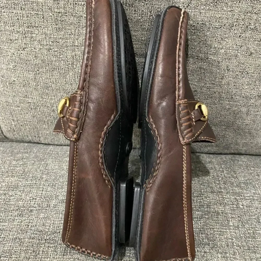 Gucci Dark Brown Leather Loafers with Gold Hardware